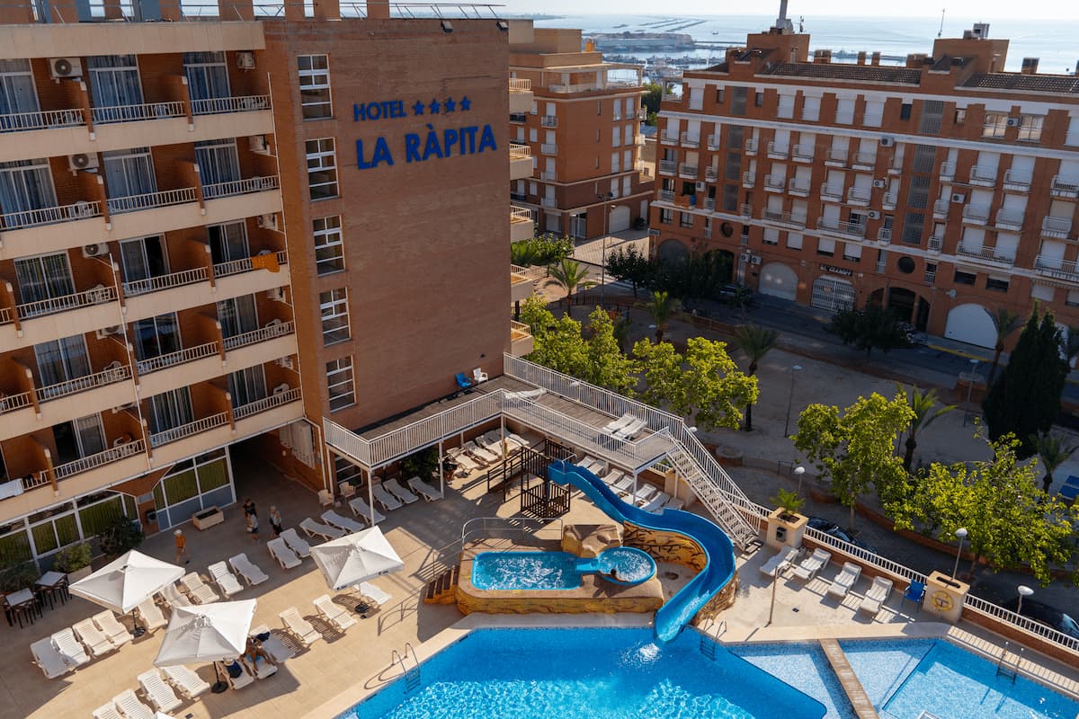 El hotel ideal para familias y amigos en la Ràpita