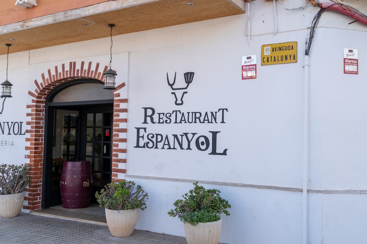 The authentic taste of the grill at Restaurant Espanyol.